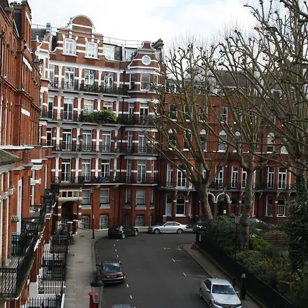Presidential Apartments Kensington-3